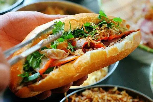 9 Quán Bánh Mì Ngon Nhất Quận Hai Bà Trưng, Hà Nội Bạn Không Thể Bỏ Qua