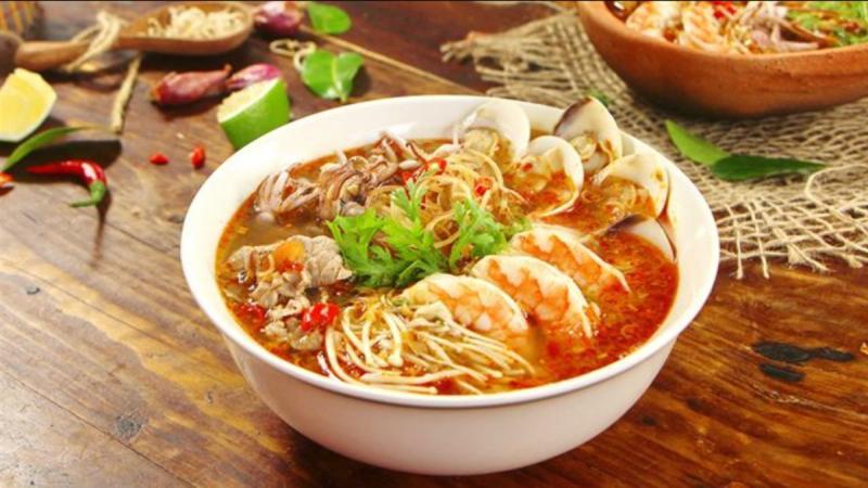 Top 11 Quán Bún Thái Ngon Nhất Quận 10, TP.HCM