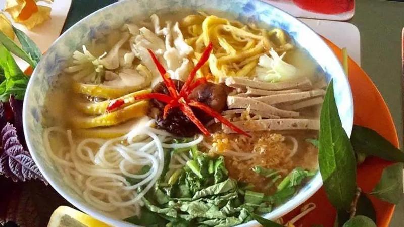 Khám Phá 4 Quán Bún Thang Ngon Nhất Quận Nam Từ Liêm, Hà Nội