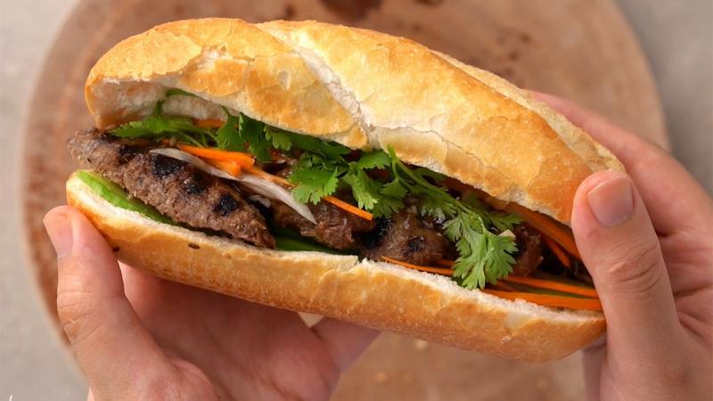 Top 5 Quán Bánh Mì Ngon Hấp Dẫn Tại Quận 2, TP. HCM