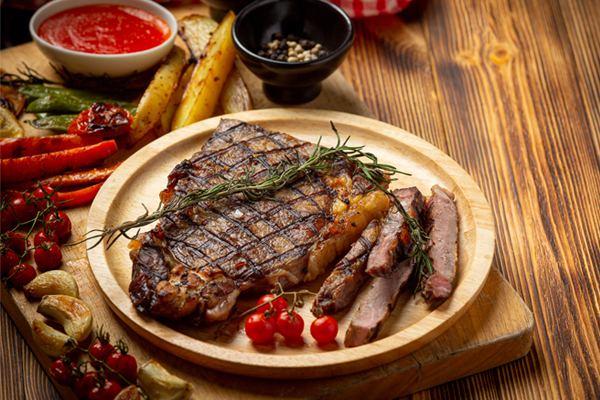 6 Nhà Hàng Beefsteak Ngon Nhất Quận 5 TP.HCM Bạn Không Thể Bỏ Lỡ