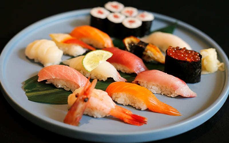 Top 5 Địa Chỉ Thưởng Thức Sushi Ngon Nhất Tại Thanh Hóa