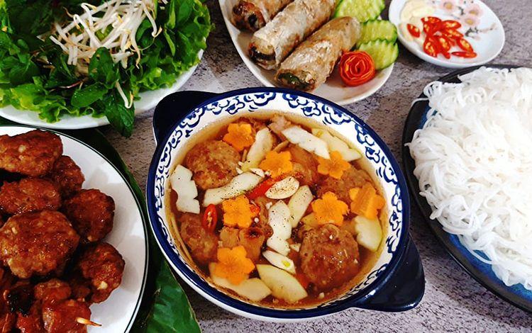 Top 6 Quán Bún Chả Nướng Ngon Nhất tại TP. Hà Tĩnh