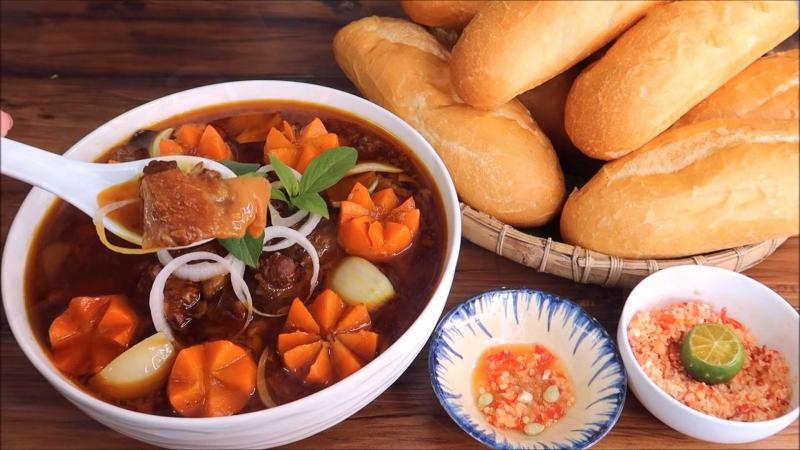 Top 7 Quán Bò Kho Ngon Nhất Quận 10, TP. HCM