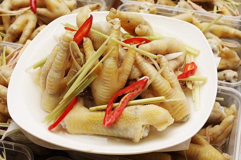 Top 5 Địa chỉ Chân Gà Sả Ớt Ngon Nhất tại Hà Nội