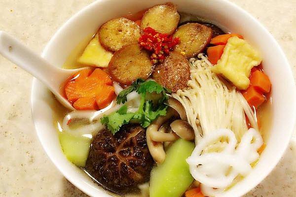 3 Quán Bánh Canh Chay Ngon Nhất Tại Tây Ninh