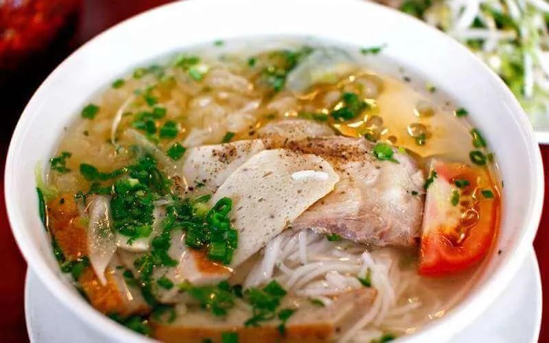 Top 13 Quán ăn sáng ngon và đông khách nhất tại TP. Quy Nhơn, Bình Định