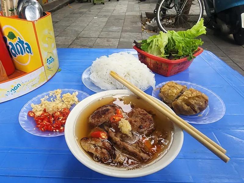 6 Quán Bún Chả Lâu Đời Nhất tại Hà Nội Bạn Nên Thử