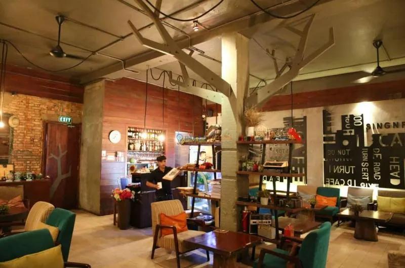 Top 11 Quán cafe đẹp và độc đáo trong các chung cư cũ tại TP.HCM