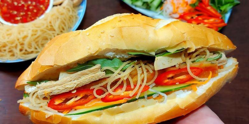Khám Phá Top 5 Quán Bánh Mì Ngon Nhất Tại Hạ Long